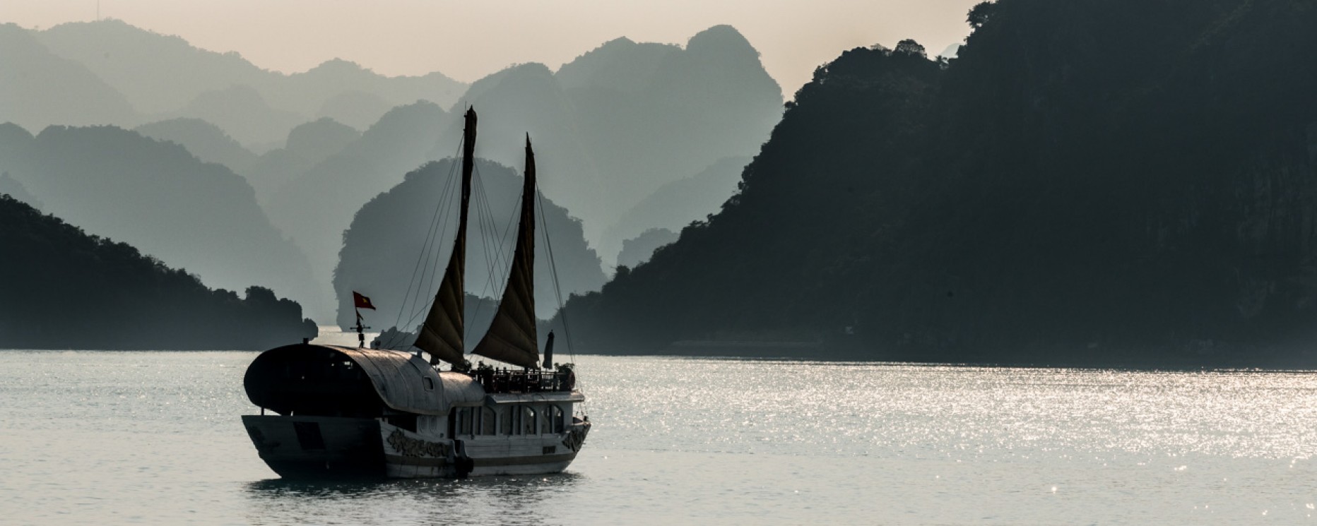 VIETNAM – Croisière sur la Baie de Ha-Long